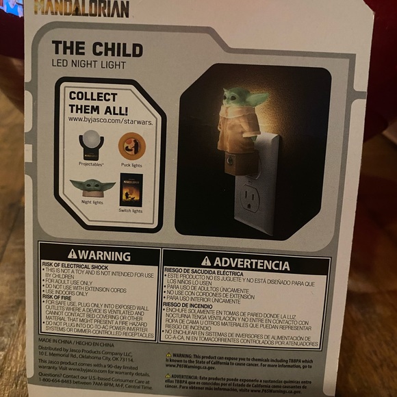 Baby Yoda Night Light - Picture 2 of 2